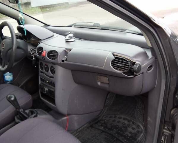 Черный Мерседес А класс, объемом двигателя 1.7 л и пробегом 246 тыс. км за 2150 $, фото 18 на Automoto.ua