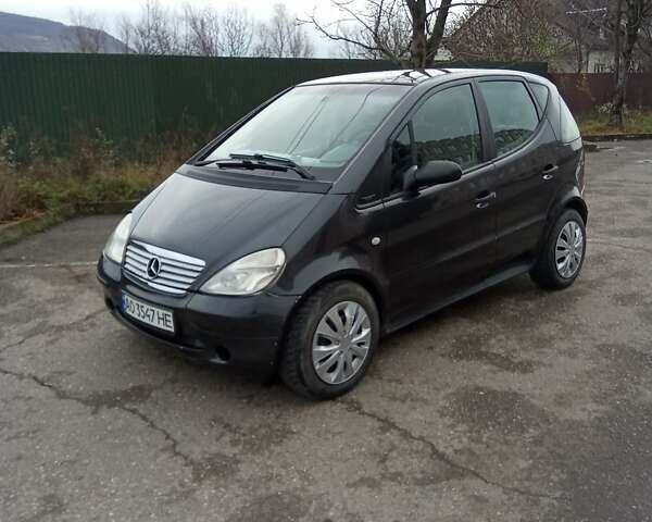 Черный Мерседес А класс, объемом двигателя 1.7 л и пробегом 246 тыс. км за 2150 $, фото 22 на Automoto.ua