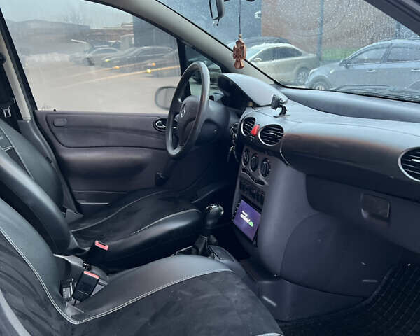 Чорний Мерседес А клас, об'ємом двигуна 1.4 л та пробігом 200 тис. км за 3350 $, фото 9 на Automoto.ua