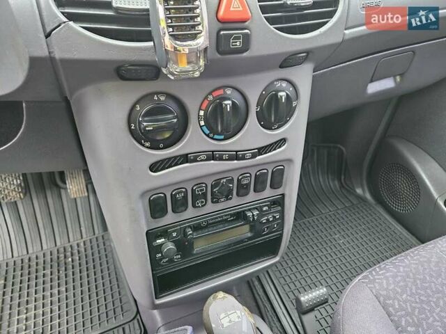 Мерседес А класс 1999 в Трускавце на Automoto.ua Черный Мерседес А класс, объемом двигателя 1.7 л и пробегом 270 тыс. км за 2600 $, фото 19 на Automoto.ua