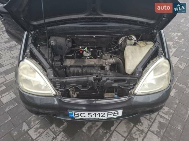 Черный Мерседес А класс, объемом двигателя 1.69 л и пробегом 255 тыс. км за 2600 $, фото 23 на Automoto.ua