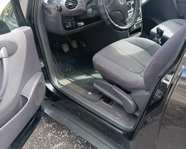 Черный Мерседес А класс, объемом двигателя 1.69 л и пробегом 270 тыс. км за 3100 $, фото 10 на Automoto.ua