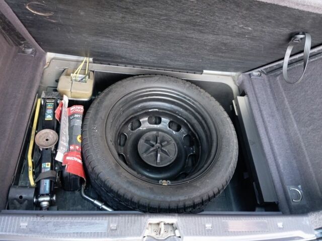 Мерседес А клас 2000 у Дніпро (Дніпропетровську) на Automoto.ua Чорний Мерседес А клас, об'ємом двигуна 2 л та пробігом 245 тис. км за 3500 $, фото 3 на Automoto.ua