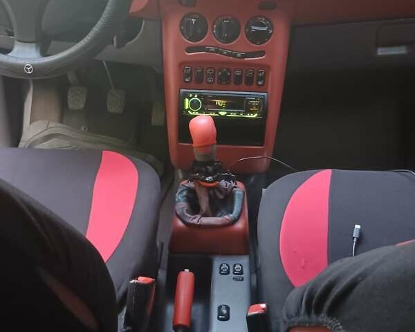 Черный Мерседес А класс, объемом двигателя 1.7 л и пробегом 315 тыс. км за 3000 $, фото 3 на Automoto.ua