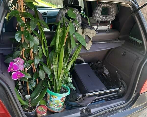 Чорний Мерседес А клас, об'ємом двигуна 1.6 л та пробігом 217 тис. км за 4800 $, фото 2 на Automoto.ua