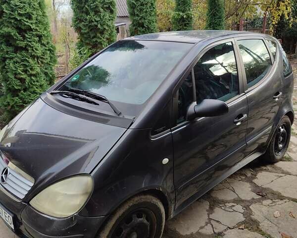 Чорний Мерседес А клас, об'ємом двигуна 1.37 л та пробігом 262 тис. км за 2500 $, фото 5 на Automoto.ua