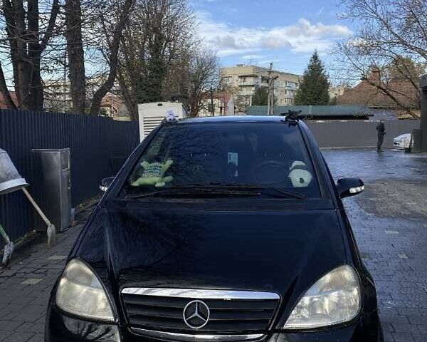 Черный Мерседес А класс, объемом двигателя 1.7 л и пробегом 370 тыс. км за 2750 $, фото 4 на Automoto.ua