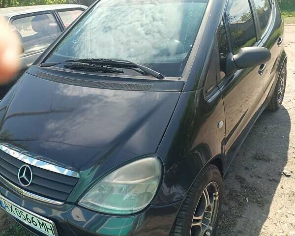 Черный Мерседес А класс, объемом двигателя 1.7 л и пробегом 245 тыс. км за 3500 $, фото 3 на Automoto.ua