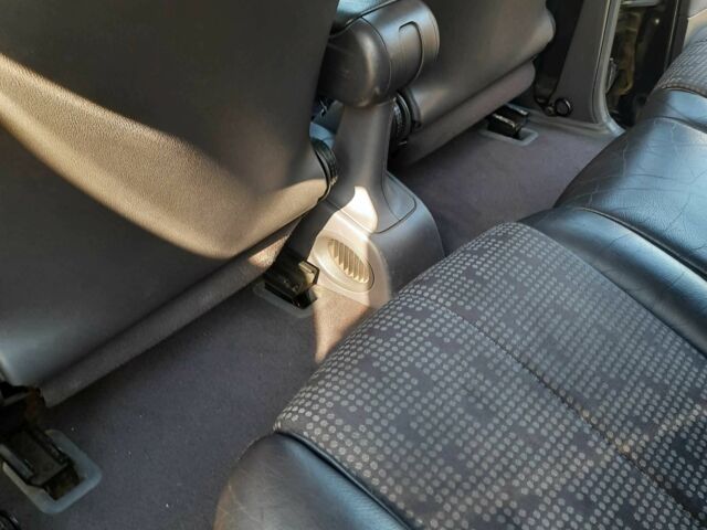 Черный Мерседес А класс, объемом двигателя 1.7 л и пробегом 360 тыс. км за 3567 $, фото 8 на Automoto.ua