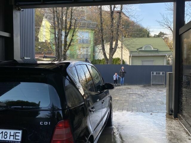 Черный Мерседес А класс, объемом двигателя 1.7 л и пробегом 260 тыс. км за 2750 $, фото 6 на Automoto.ua