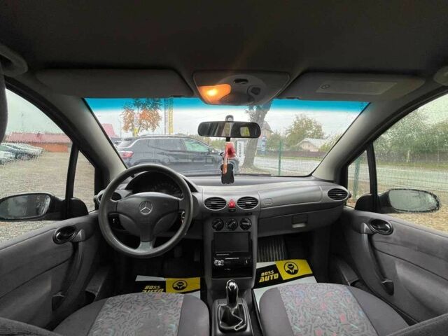 Черный Мерседес А класс, объемом двигателя 1.7 л и пробегом 289 тыс. км за 3999 $, фото 19 на Automoto.ua