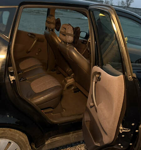 Черный Мерседес А класс, объемом двигателя 1.6 л и пробегом 188 тыс. км за 3700 $, фото 9 на Automoto.ua