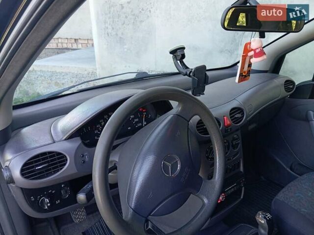 Чорний Мерседес А клас, об'ємом двигуна 1.7 л та пробігом 289 тис. км за 3500 $, фото 4 на Automoto.ua