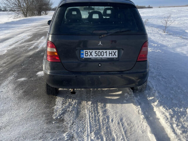 Чорний Мерседес А клас, об'ємом двигуна 1.6 л та пробігом 322 тис. км за 3300 $, фото 9 на Automoto.ua