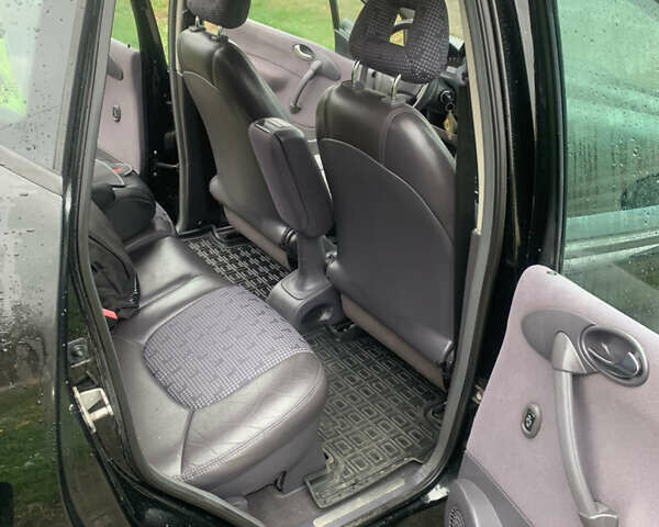 Черный Мерседес А класс, объемом двигателя 1.6 л и пробегом 201 тыс. км за 2999 $, фото 17 на Automoto.ua