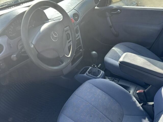 Чорний Мерседес А клас, об'ємом двигуна 1.6 л та пробігом 250 тис. км за 1350 $, фото 7 на Automoto.ua