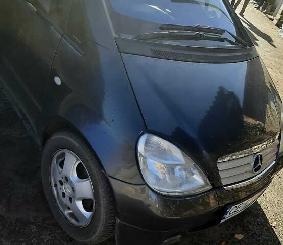 Черный Мерседес А класс, объемом двигателя 1.7 л и пробегом 360 тыс. км за 3567 $, фото 3 на Automoto.ua