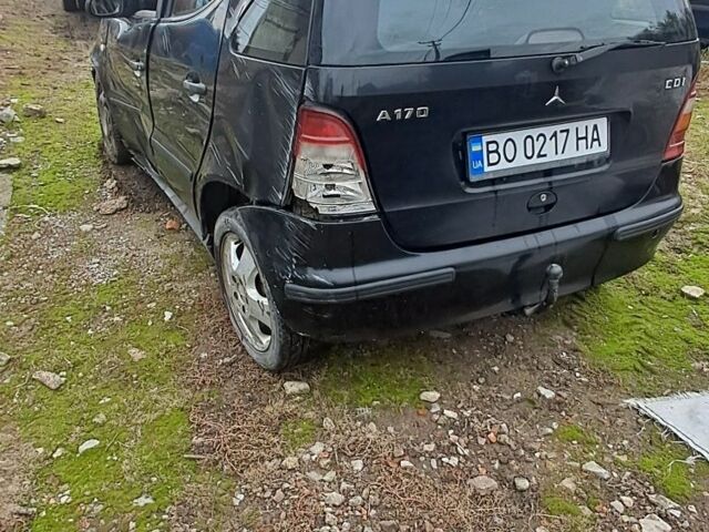 Мерседес А класс 2000 в Черткове на Automoto.ua Черный Мерседес А класс, объемом двигателя 1.7 л и пробегом 410 тыс. км за 1100 $, фото 6 на Automoto.ua