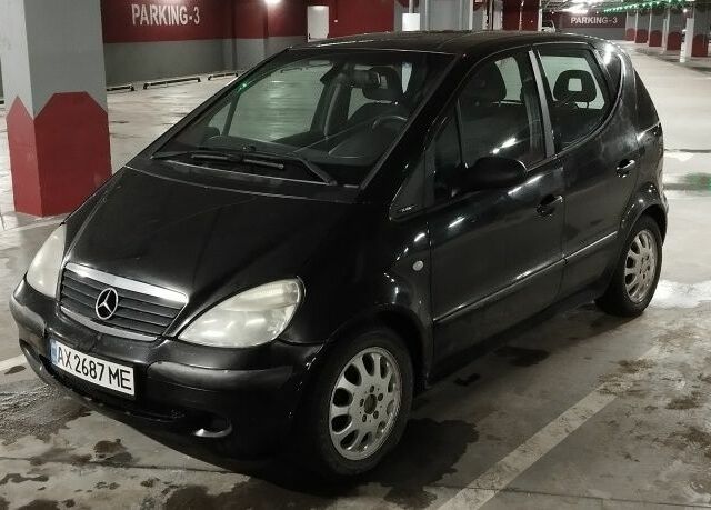 Чорний Мерседес А клас, об'ємом двигуна 1.7 л та пробігом 246 тис. км за 4200 $, фото 4 на Automoto.ua