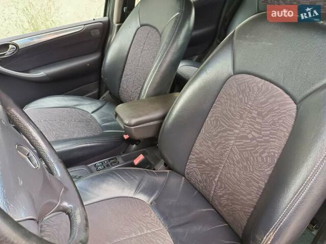 Чорний Мерседес А клас, об'ємом двигуна 1.69 л та пробігом 268 тис. км за 3999 $, фото 19 на Automoto.ua