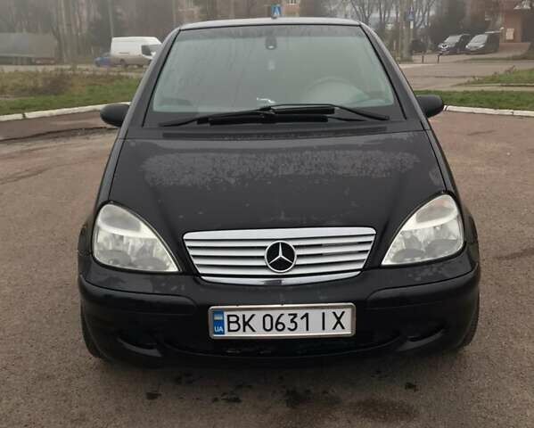 Чорний Мерседес А клас, об'ємом двигуна 1.6 л та пробігом 177 тис. км за 3200 $, фото 1 на Automoto.ua