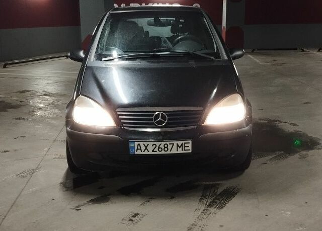 Чорний Мерседес А клас, об'ємом двигуна 1.7 л та пробігом 246 тис. км за 4200 $, фото 6 на Automoto.ua