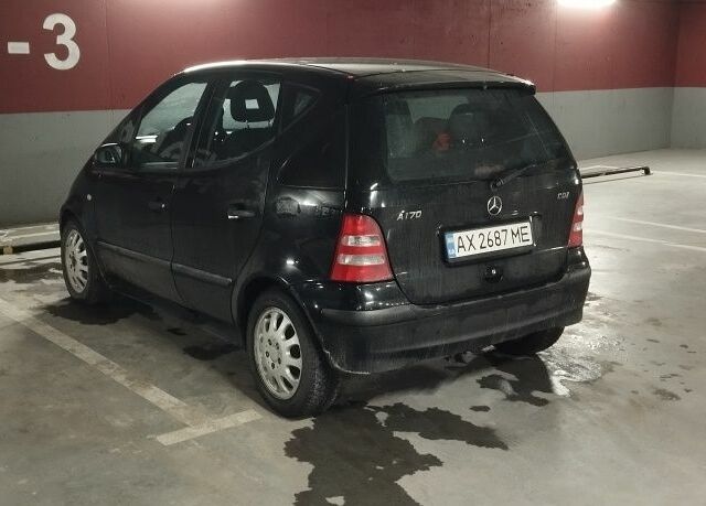 Чорний Мерседес А клас, об'ємом двигуна 1.7 л та пробігом 246 тис. км за 4200 $, фото 8 на Automoto.ua