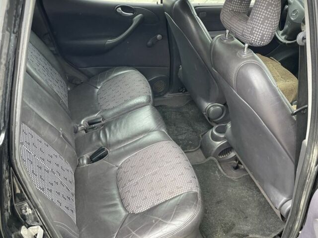 Черный Мерседес А класс, объемом двигателя 1.7 л и пробегом 215 тыс. км за 2850 $, фото 6 на Automoto.ua