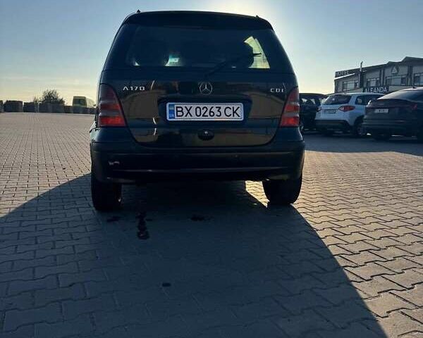 Черный Мерседес А класс, объемом двигателя 1.7 л и пробегом 276 тыс. км за 3200 $, фото 1 на Automoto.ua