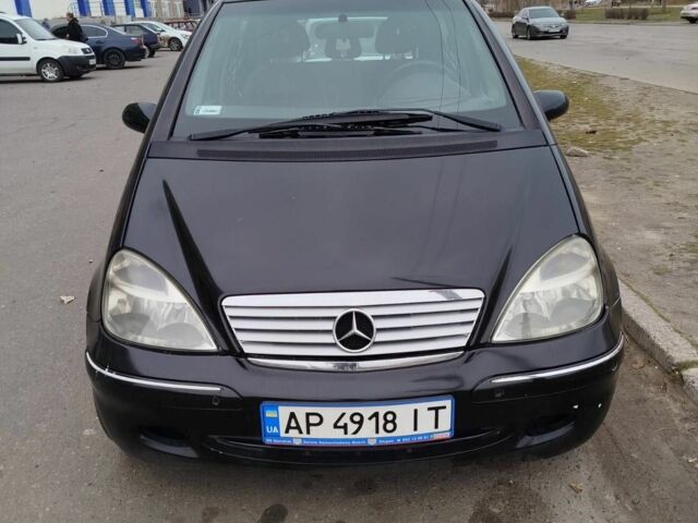 Черный Мерседес А класс, объемом двигателя 1.7 л и пробегом 319 тыс. км за 3200 $, фото 2 на Automoto.ua