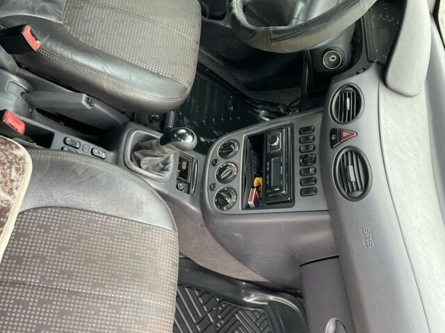 Черный Мерседес А класс, объемом двигателя 1.7 л и пробегом 215 тыс. км за 2850 $, фото 8 на Automoto.ua