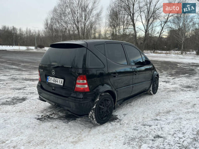 Черный Мерседес А класс, объемом двигателя 1.4 л и пробегом 327 тыс. км за 2600 $, фото 2 на Automoto.ua