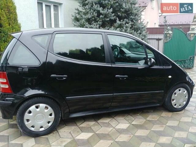 Черный Мерседес А класс, объемом двигателя 1.69 л и пробегом 270 тыс. км за 3500 $, фото 6 на Automoto.ua