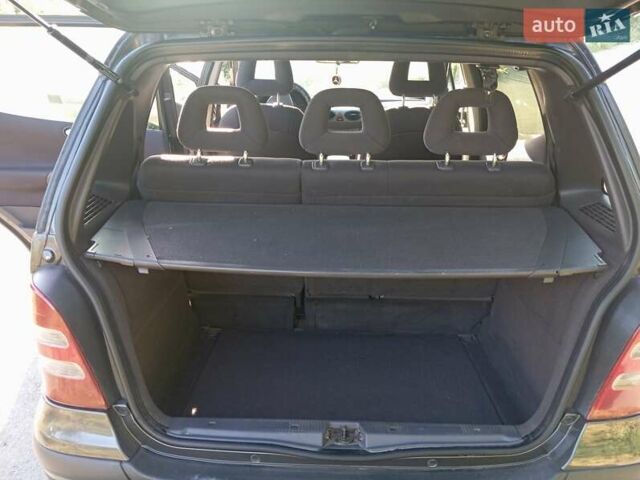 Чорний Мерседес А клас, об'ємом двигуна 1.69 л та пробігом 212 тис. км за 3900 $, фото 4 на Automoto.ua