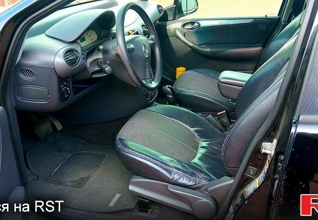 Черный Мерседес А класс, объемом двигателя 1.7 л и пробегом 294 тыс. км за 4200 $, фото 6 на Automoto.ua