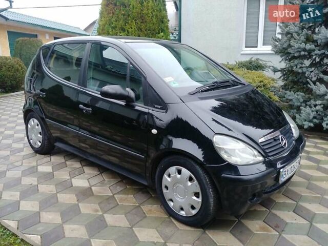 Черный Мерседес А класс, объемом двигателя 1.69 л и пробегом 270 тыс. км за 3500 $, фото 4 на Automoto.ua