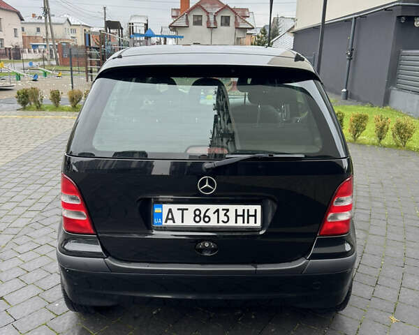 Черный Мерседес А класс, объемом двигателя 1.6 л и пробегом 147 тыс. км за 4100 $, фото 3 на Automoto.ua