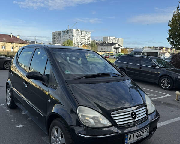 Мерседес А класс 2003 в Киеве на Automoto.ua Черный Мерседес А класс, объемом двигателя 1.6 л и пробегом 255 тыс. км за 4400 $, фото 1 на Automoto.ua
