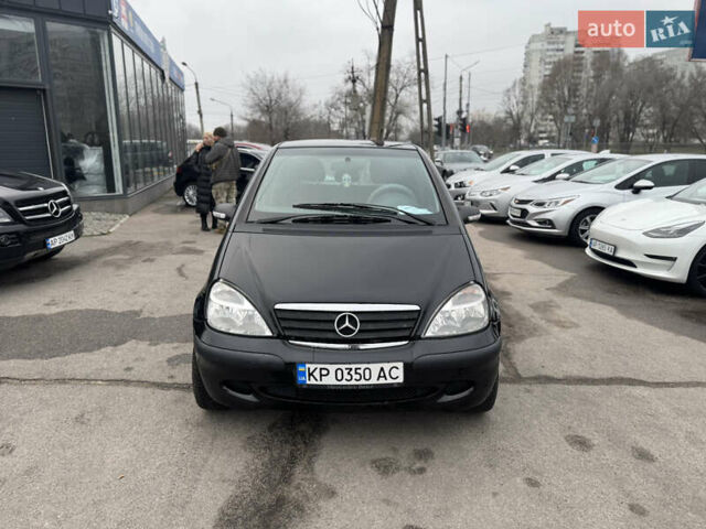 Черный Мерседес А класс, объемом двигателя 1.6 л и пробегом 210 тыс. км за 4500 $, фото 13 на Automoto.ua