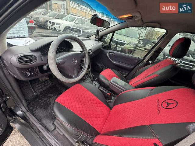 Черный Мерседес А класс, объемом двигателя 1.6 л и пробегом 210 тыс. км за 4500 $, фото 16 на Automoto.ua