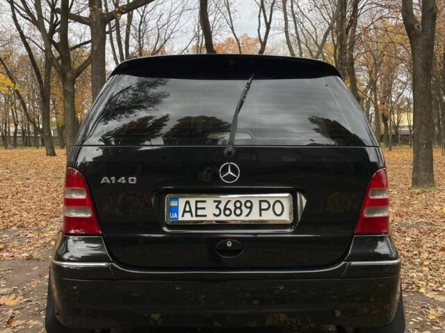 Чорний Мерседес А клас, об'ємом двигуна 1.4 л та пробігом 200 тис. км за 3950 $, фото 4 на Automoto.ua