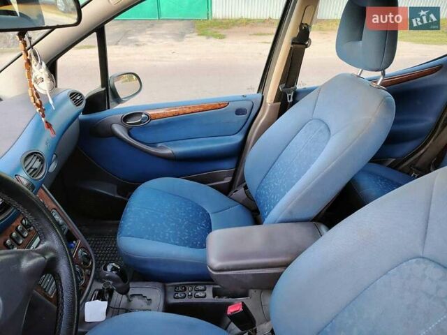 Черный Мерседес А класс, объемом двигателя 1.69 л и пробегом 240 тыс. км за 4150 $, фото 12 на Automoto.ua