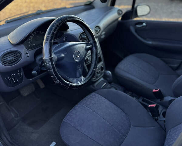 Черный Мерседес А класс, объемом двигателя 1.6 л и пробегом 241 тыс. км за 3599 $, фото 8 на Automoto.ua