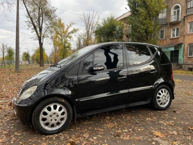 Чорний Мерседес А клас, об'ємом двигуна 1.4 л та пробігом 200 тис. км за 3950 $, фото 3 на Automoto.ua