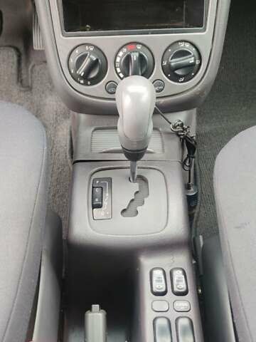 Черный Мерседес А класс, объемом двигателя 1.6 л и пробегом 324 тыс. км за 3900 $, фото 13 на Automoto.ua