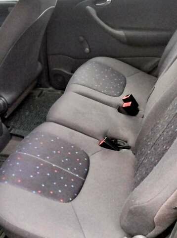 Черный Мерседес А класс, объемом двигателя 1.6 л и пробегом 210 тыс. км за 4300 $, фото 9 на Automoto.ua