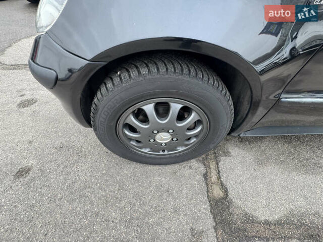 Черный Мерседес А класс, объемом двигателя 1.6 л и пробегом 210 тыс. км за 4500 $, фото 19 на Automoto.ua