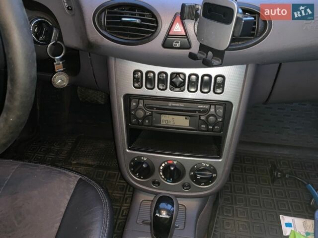 Чорний Мерседес А клас, об'ємом двигуна 1.7 л та пробігом 220 тис. км за 3550 $, фото 9 на Automoto.ua