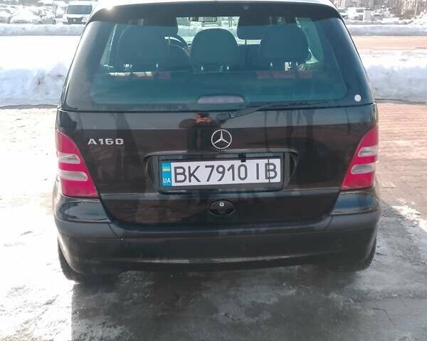 Чорний Мерседес А клас, об'ємом двигуна 1.6 л та пробігом 213 тис. км за 3200 $, фото 1 на Automoto.ua