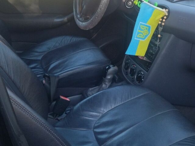 Черный Мерседес А класс, объемом двигателя 1.6 л и пробегом 134 тыс. км за 4500 $, фото 4 на Automoto.ua